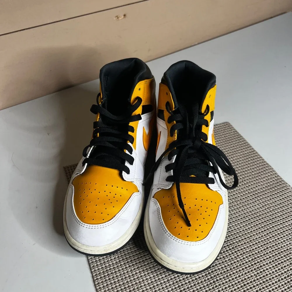 Jordan air mid